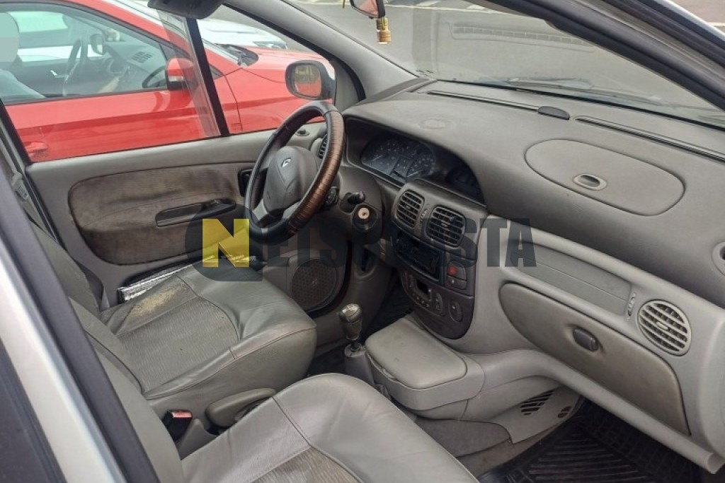 Renault Scenic 1.9 D 2001