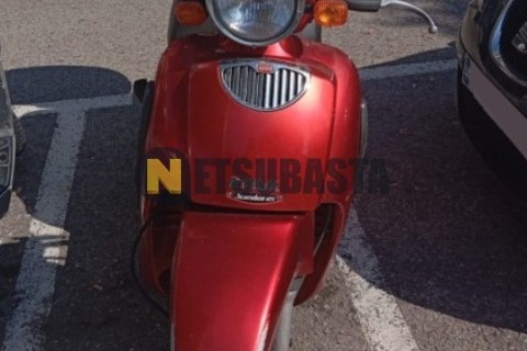 Riya Mustang 125 2016