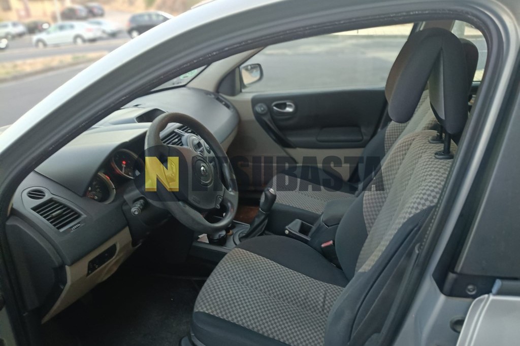 Renault Megane Sedan 1.6 16v 2005