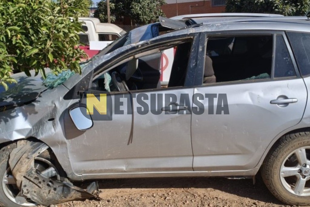 Toyota RAV4 2.2 D-4D 2006