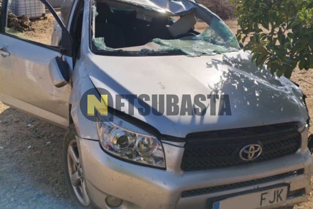 Toyota RAV4 2.2 D-4D 2006