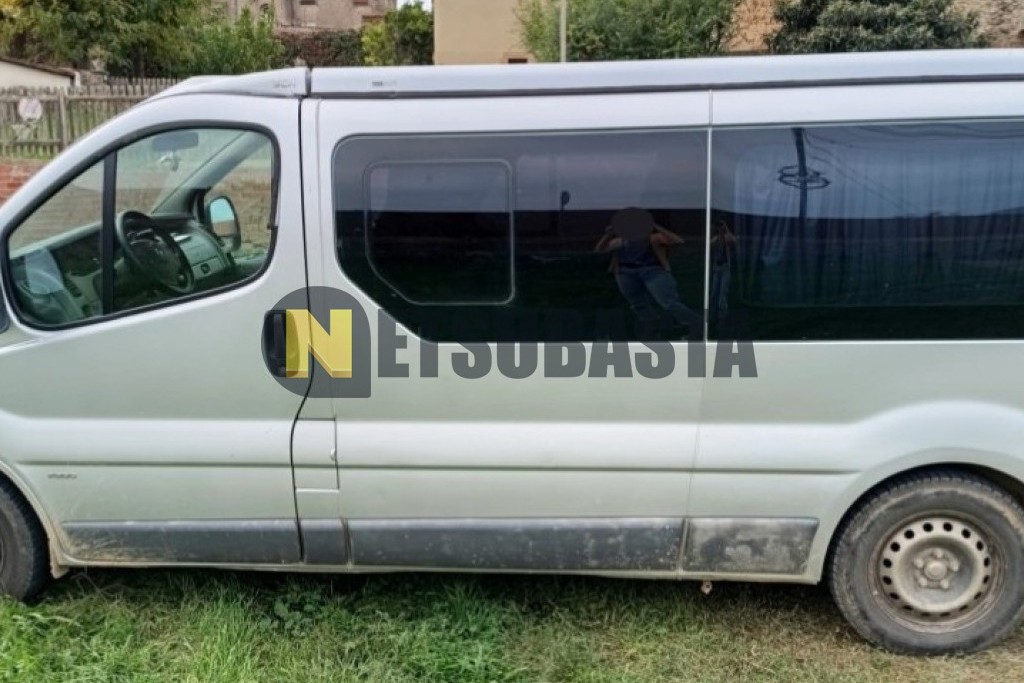 Opel Vivaro 2.5 CDTi Camper 2005