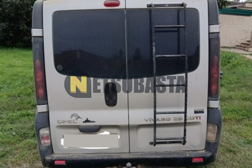 Opel Vivaro 2.5 CDTi Camper 2005
