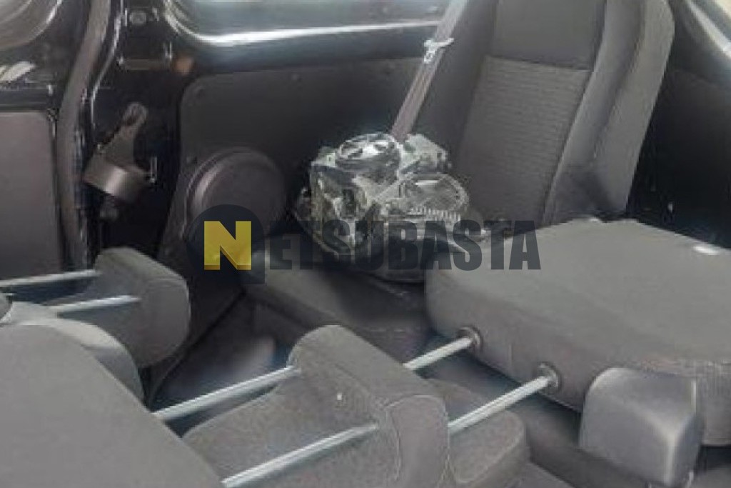Ford Transit Custom Kombi 2.0 TDCi L1 MHEV 2023