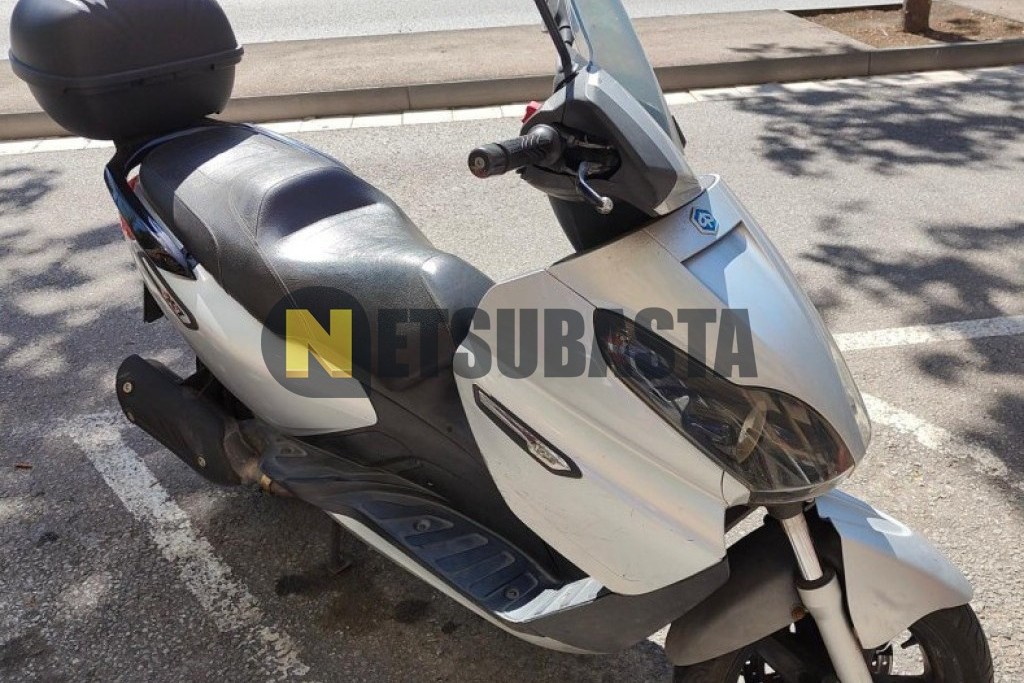 Piaggio X7 EVO 125 ie 2012