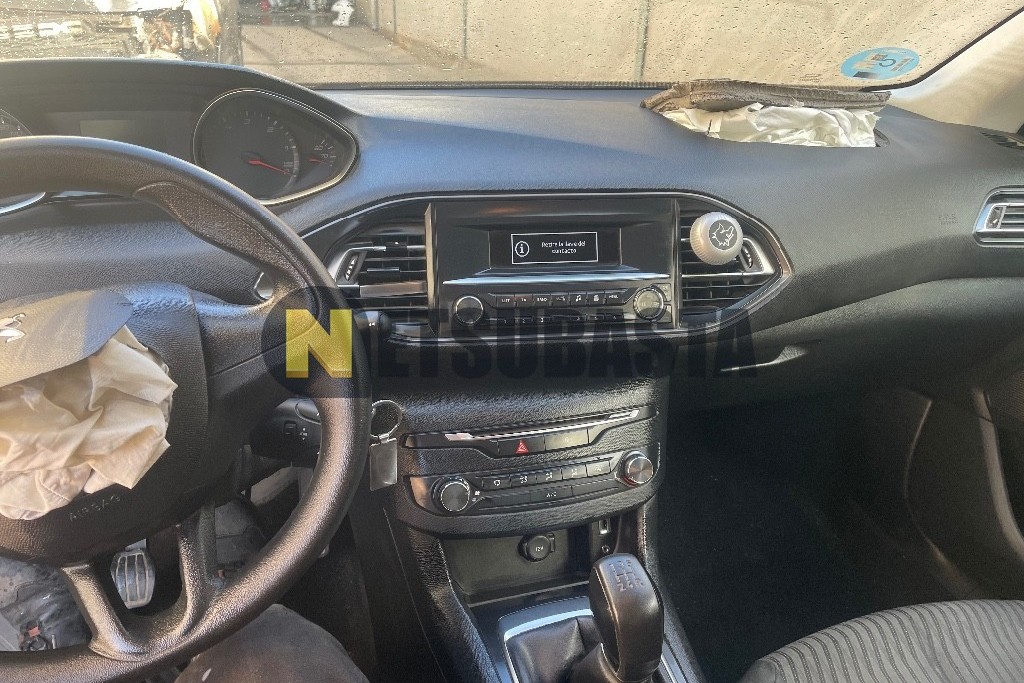 Peugeot 308 1.6 BlueHDi 2017