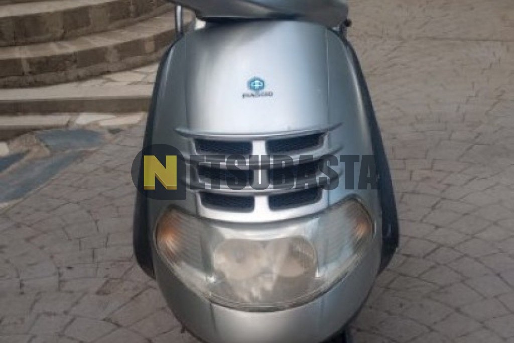 Piaggio Hexagon GTX 250 2003