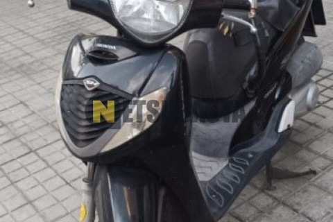 Suzuki Marauder 250 2006