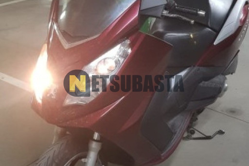Peugeot SATELIS 125 2008