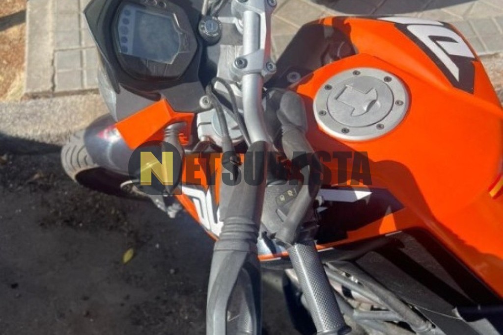 KTM 125 Duke 2011