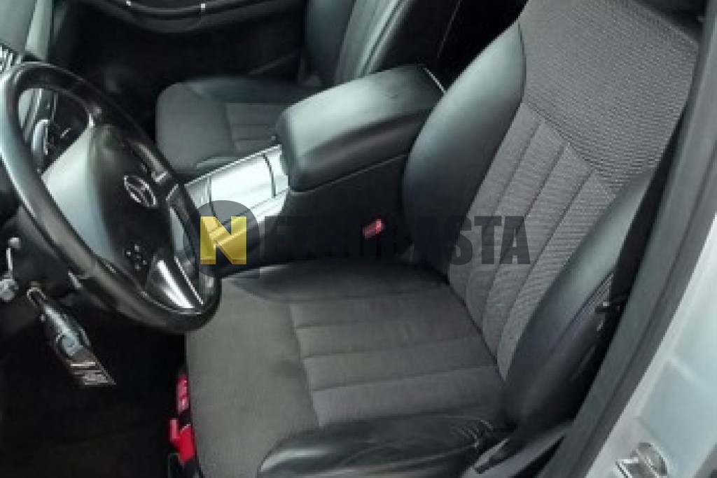 Mercedes-Benz R 350 BlueTEC 4MATIC 2011