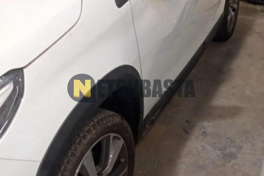 Peugeot 2008 1.2 PureTech EAT6 2018