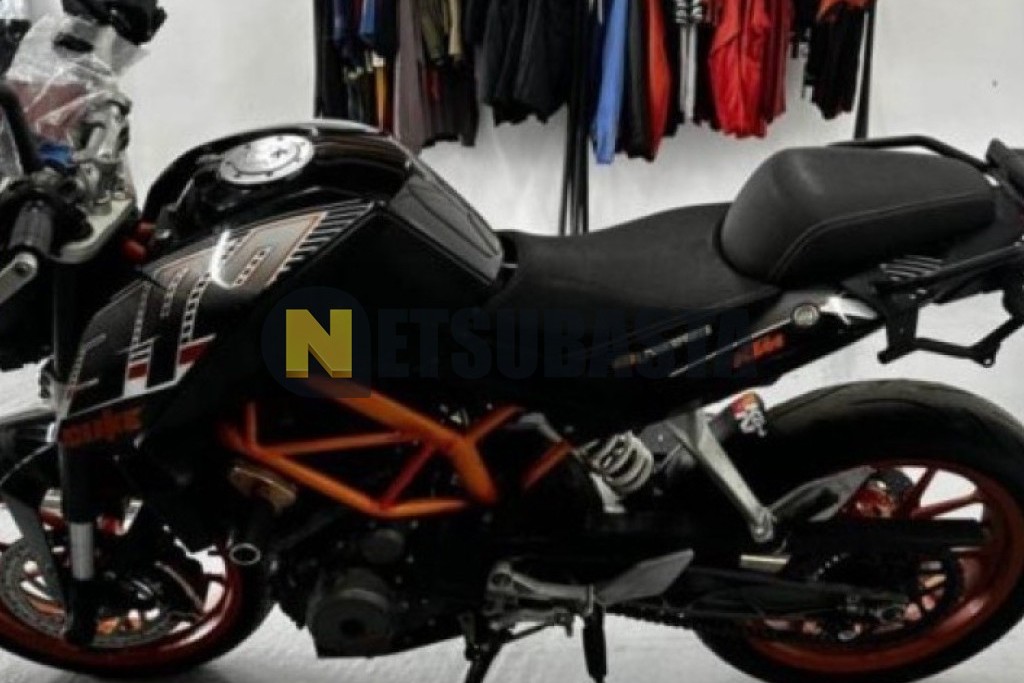 KTM 390 Duke 2015