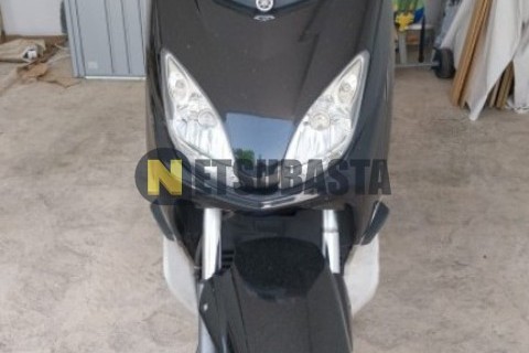 Zitmuv Black Razer 125E 2022