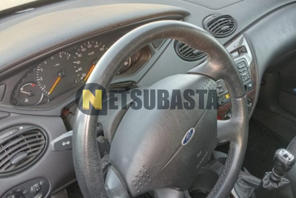 Ford Focus 2.0 2000