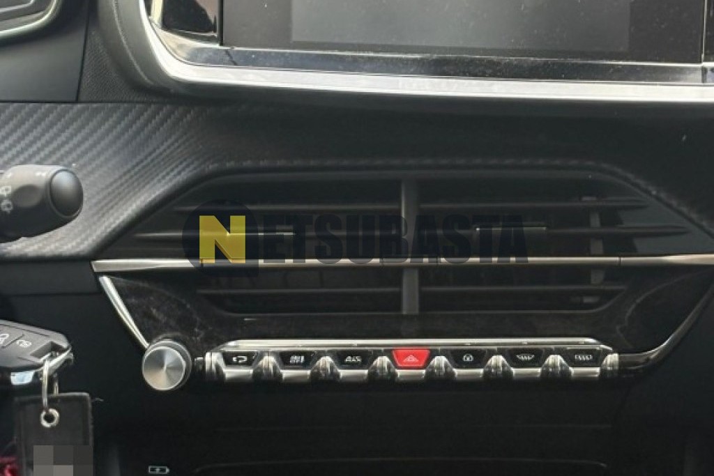 Peugeot 208 1.2 PureTech 2022