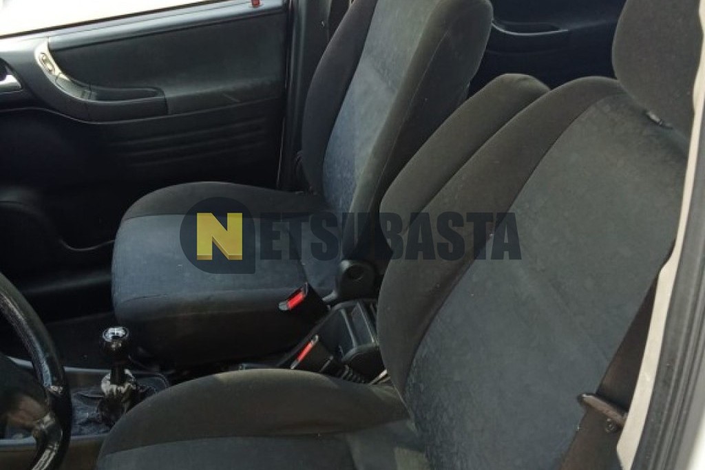 Opel Zafira 2.0 DI 2000