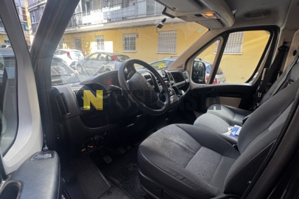 Peugeot Boxer 2.2 HDi 2013