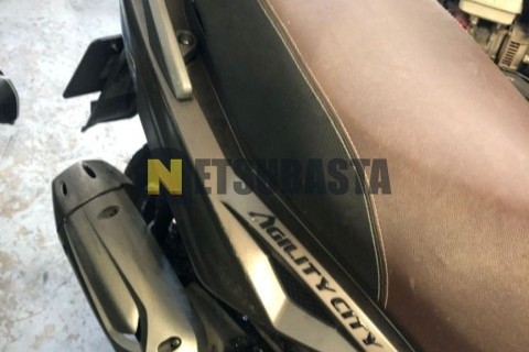 Zitmuv Black Razer 125E 2022