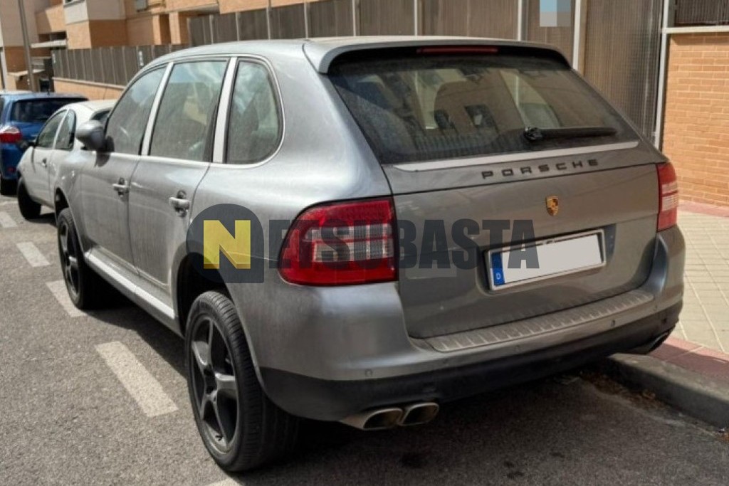 Porsche Cayenne Tiptronic 2003