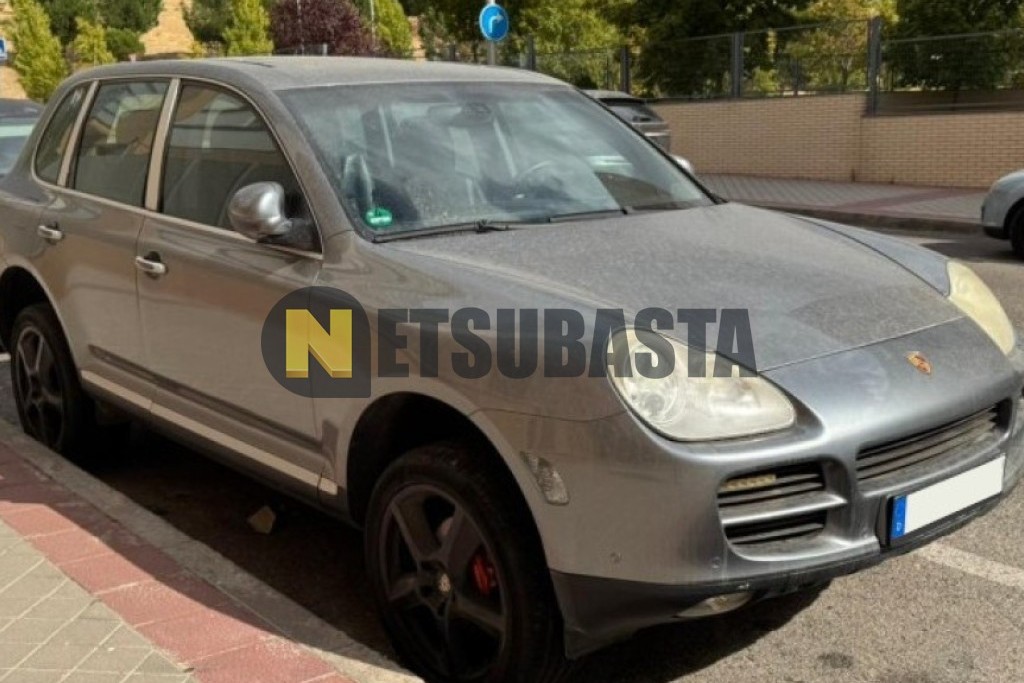 Porsche Cayenne Tiptronic 2003