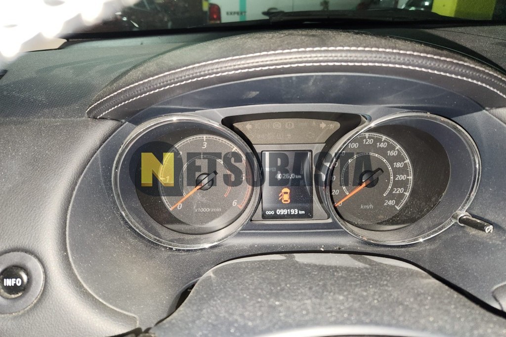 Peugeot 4007 2.2 HDI 2011