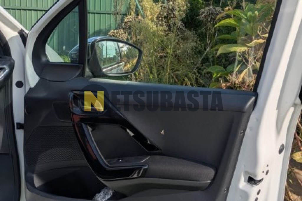 Peugeot 208 1.2 PureTech 2016