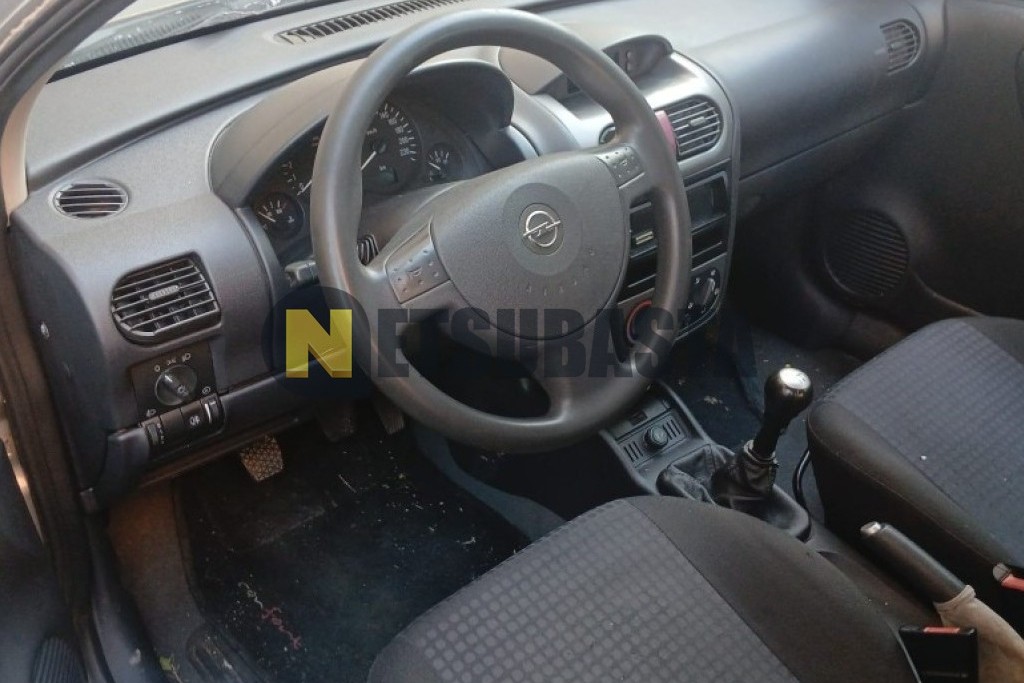 Opel Corsa 1.4 16v 2004