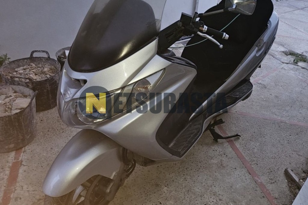 Suzuki Burgman 250 2004