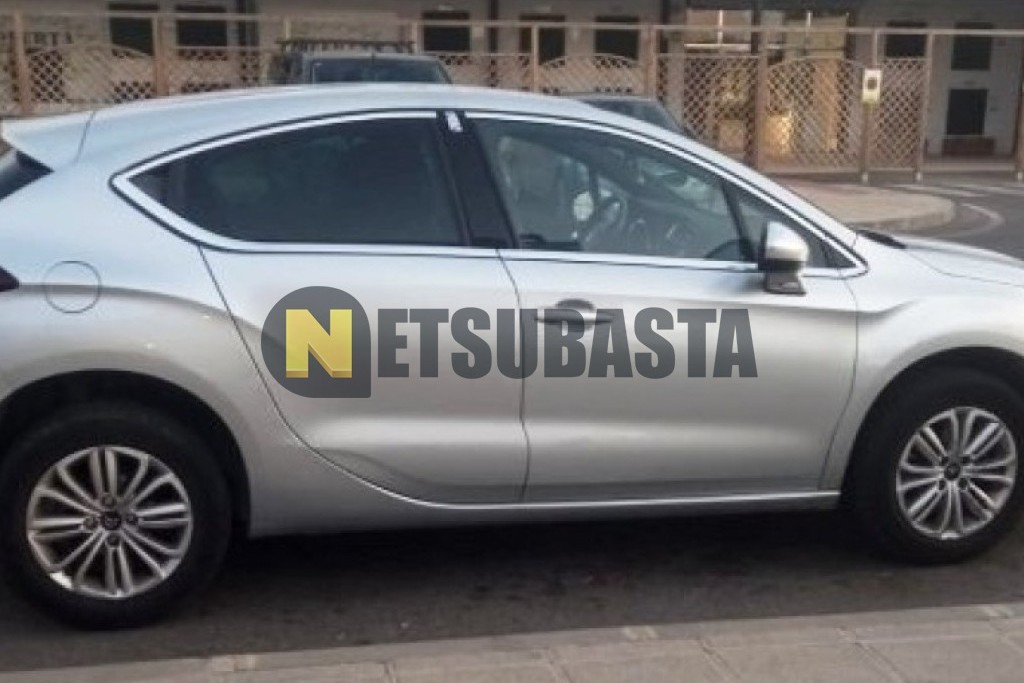 Citroën DS 4 1.6 HDi 2013