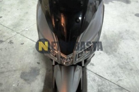 Zitmuv Black Razer 125E 2022
