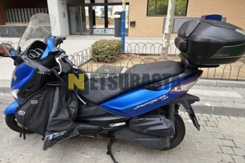 Zitmuv Black Razer 125E 2022