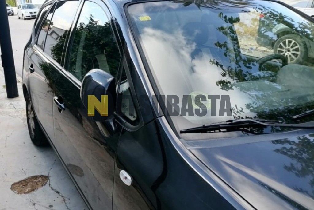 Kia Carens 2.0 CRDi 2010