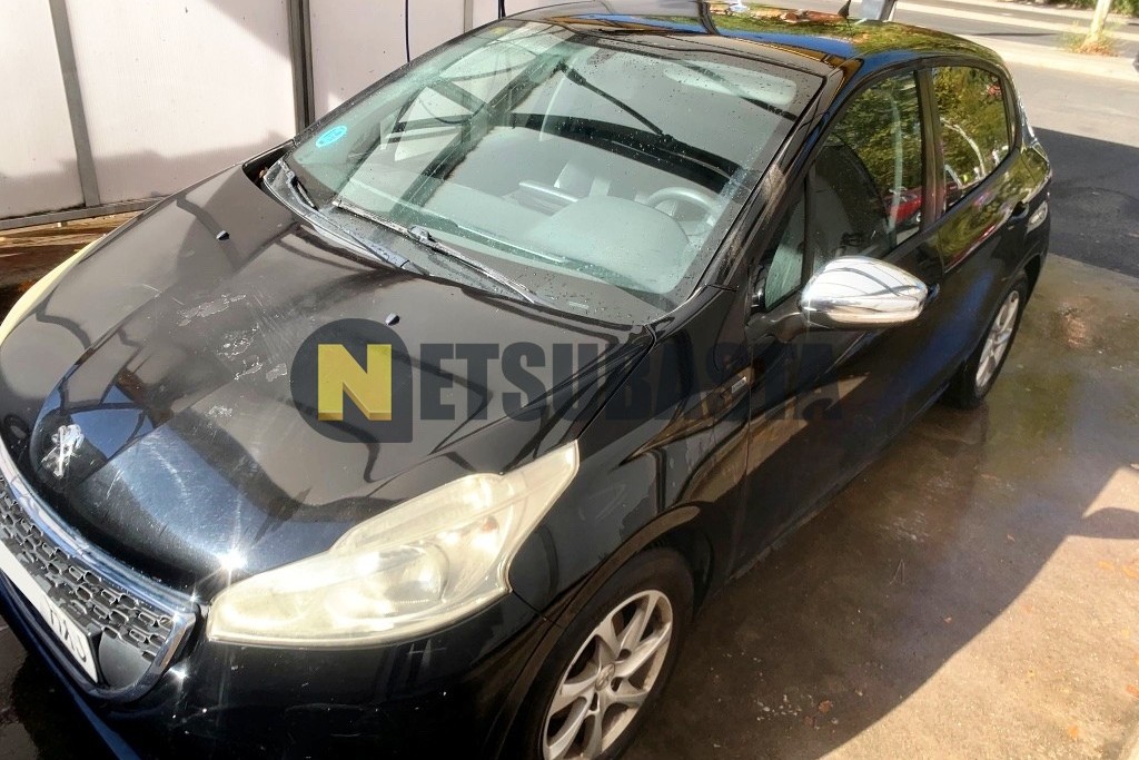Peugeot 208 1.2 PureTech 2014
