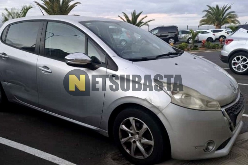 Peugeot 208 1.2 PureTech 2015
