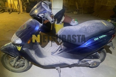 Vespa LX 50 4T 2004