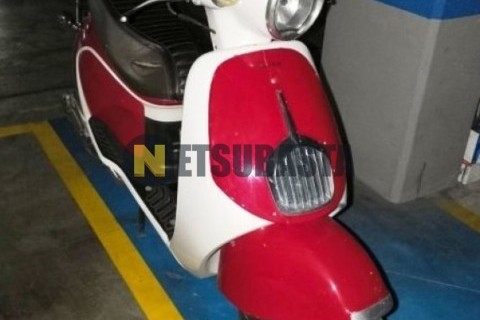 Vespa LX 50 4T 2004
