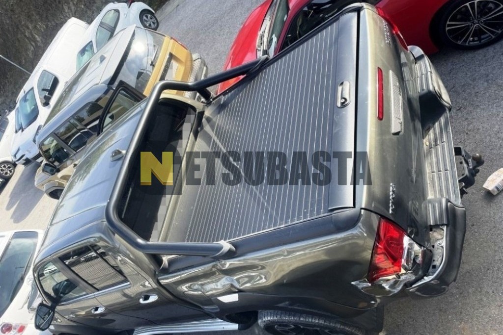 Toyota Hilux Doble Cabina 2.8 204D 4x4 Automático 2023