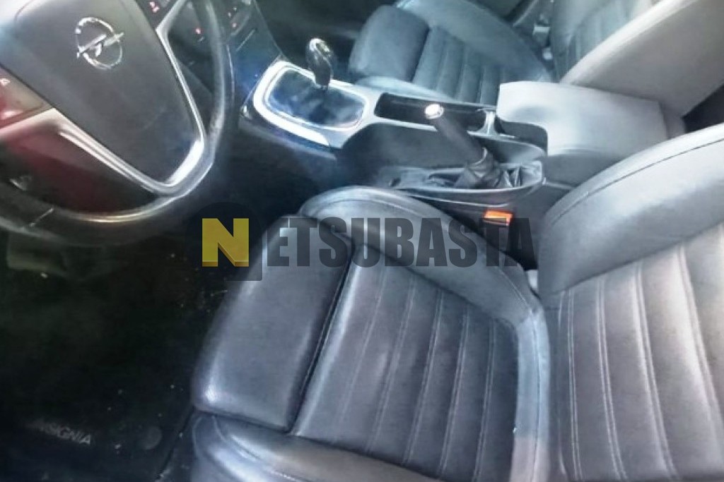 Opel Insignia 2.0 Turbo 4x4 2012