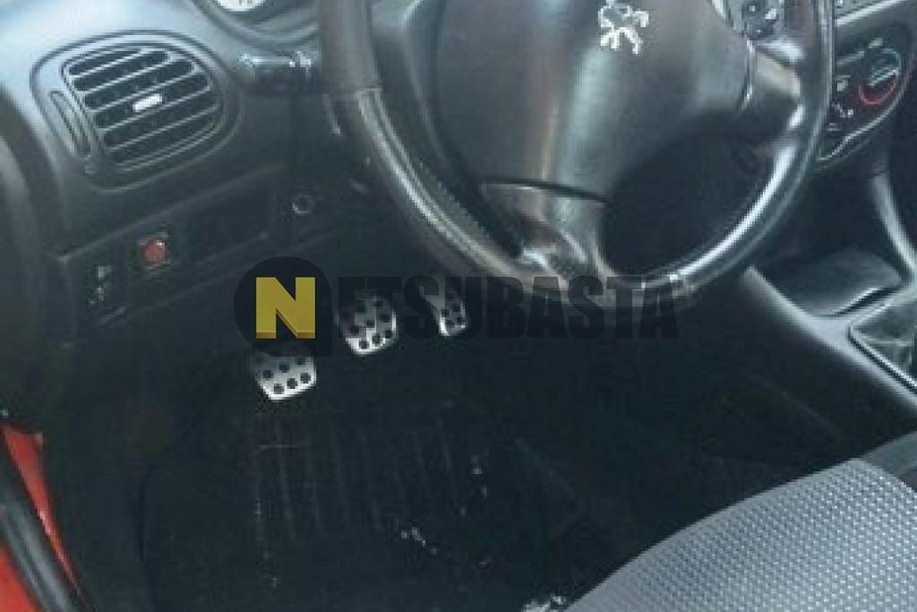 Peugeot 206 Coupé Cabrio 1.6 2004