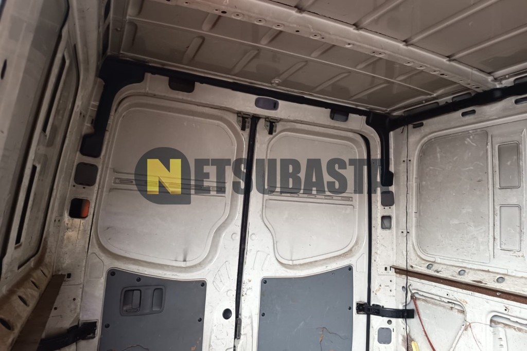 Volkswagen Crafter 2.5 TDI 2011