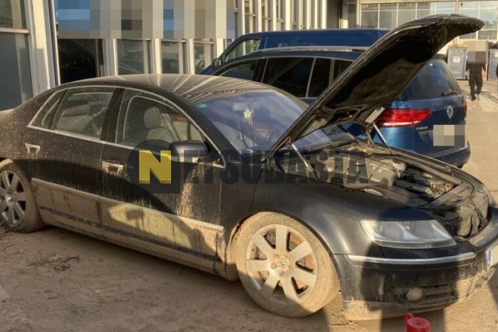 Volkswagen Phaeton TDI V10 5.0 Tiptronic 6 vel. 2005