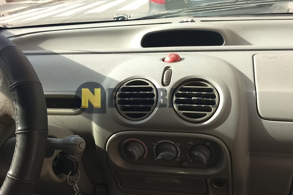Renault Twingo 1.2 16v Quick Shift 2002