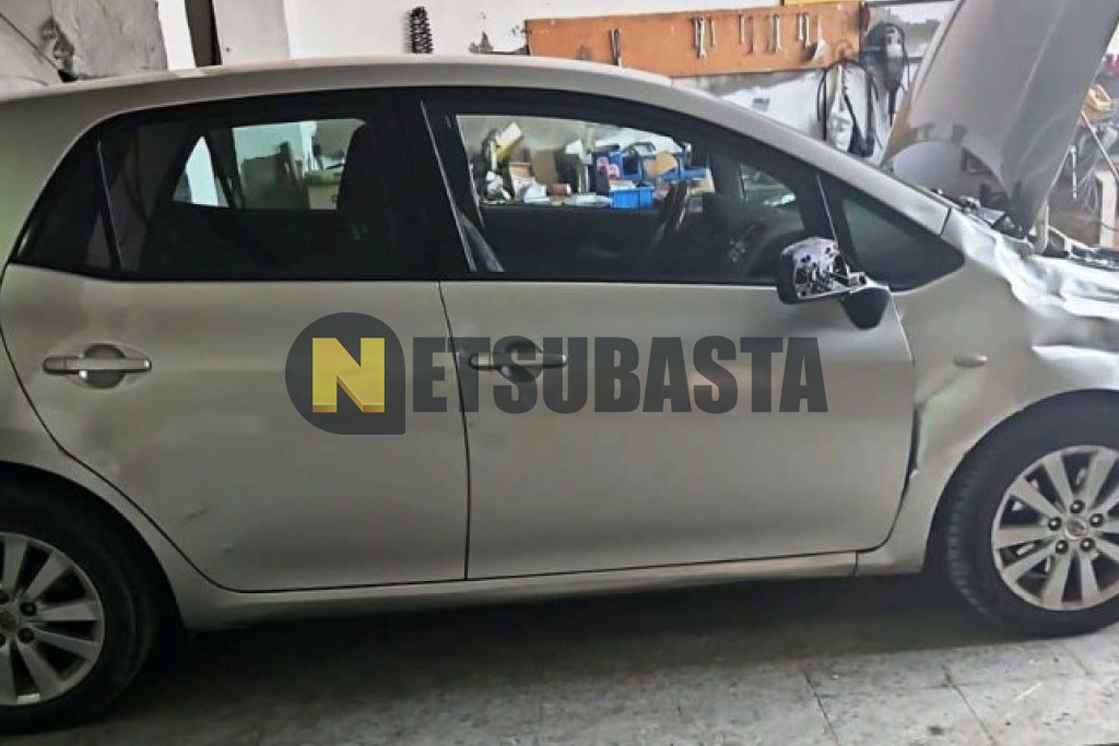 Toyota Auris 2.0 D-4D 2007