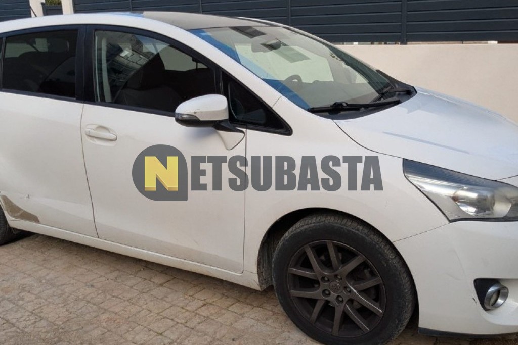 Toyota Verso 120D 7 plazas 2013