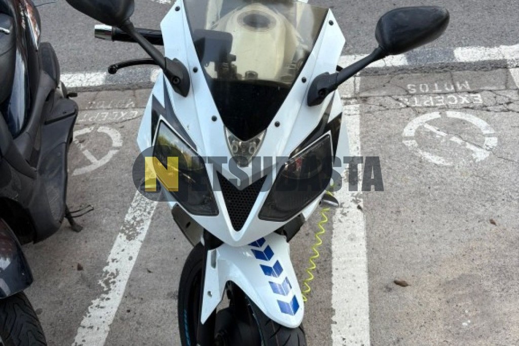 Daelim Roadwin 125 R 2009