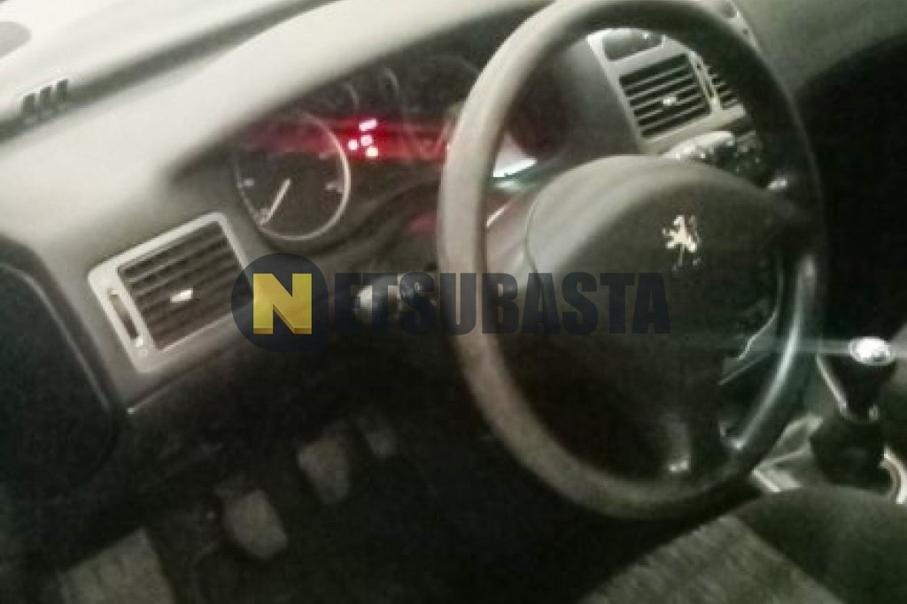 Peugeot 307 2.0 HDi 2001