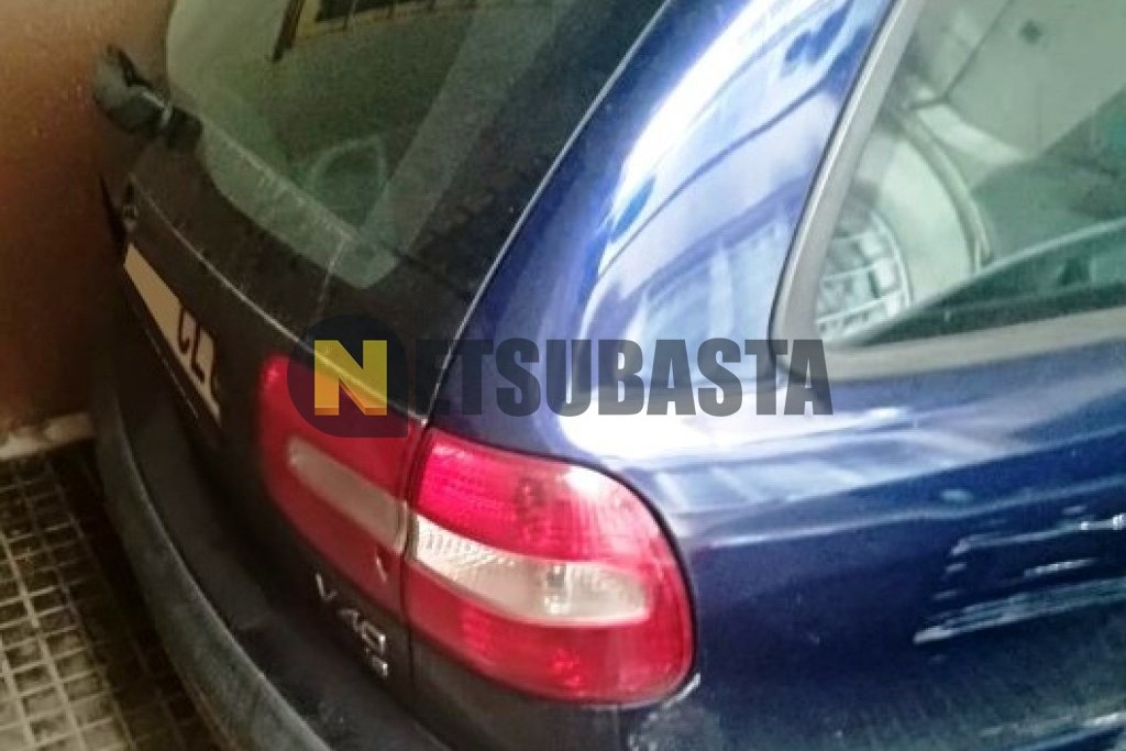 Volvo V40 1.8 2003