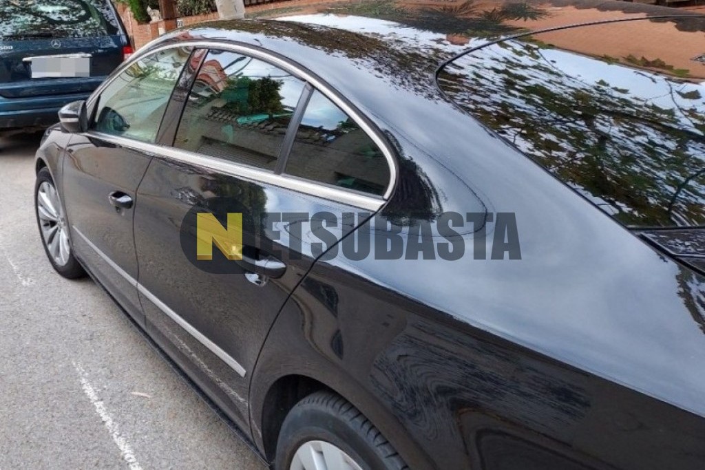 Volkswagen Passat CC 2.0 TDI 4Motion DSG DPF 2010