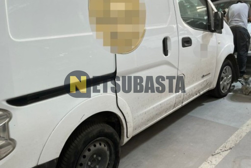 Nissan e-NV200 40kWhs 2021